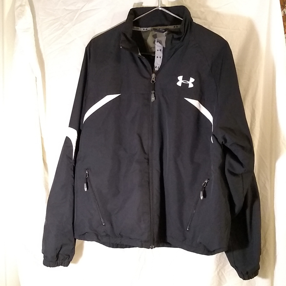 Men's Under Armour lined windbreaker size Medium
